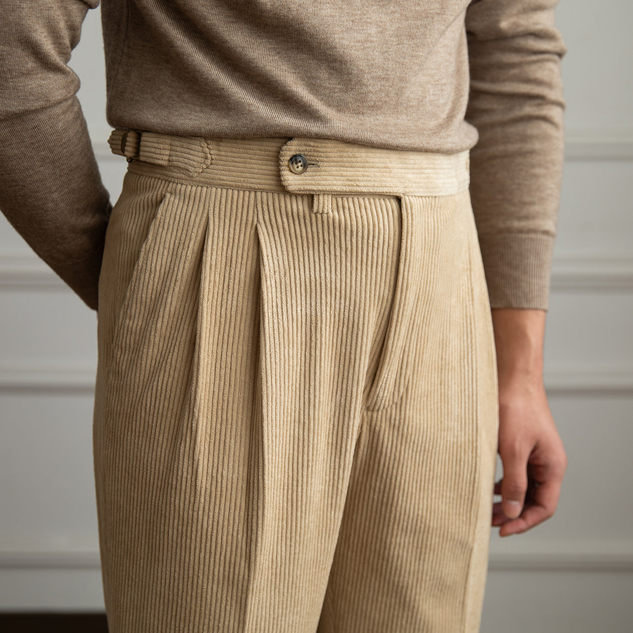 Corduroy pant with pleats - Lennox