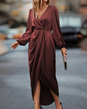 Elegant dress with lantern sleeves - Hanna