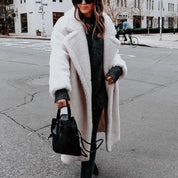 Long coat in faux fur - Wynter