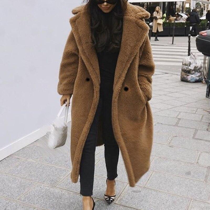 Long coat in faux fur - Wynter