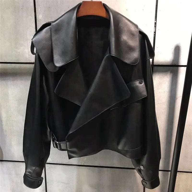 Stylish leather jacket - Alma