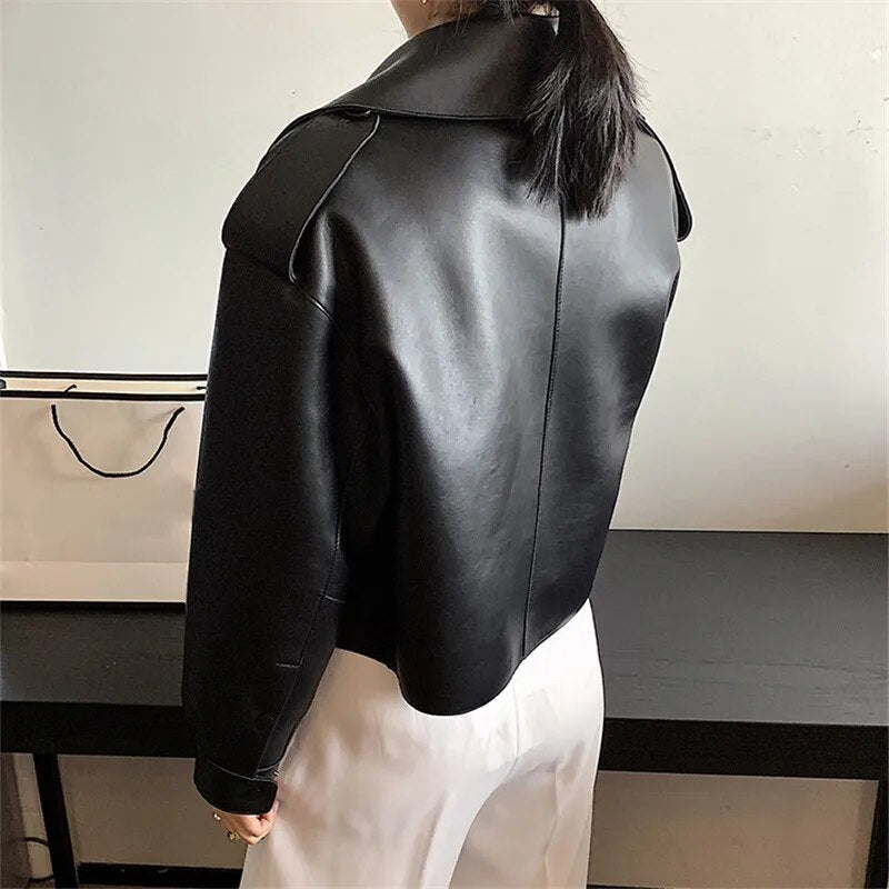 Stylish leather jacket - Alma