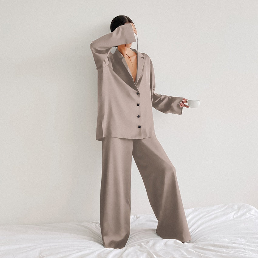 Oversized satin silk pyjama set - Ariella