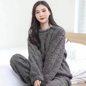 Elegant and warm pyjama set - Myla