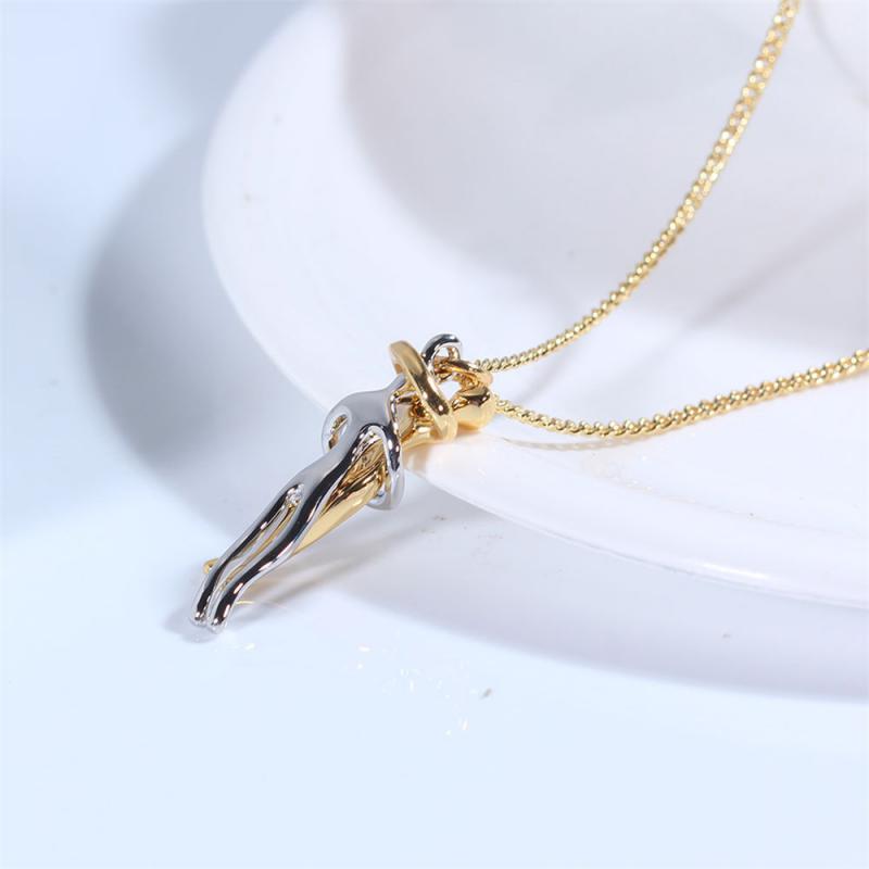 Stylish hugging necklace - Nova