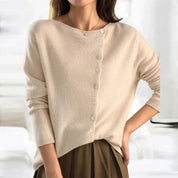 Stylish cardigan with button closure - Averie