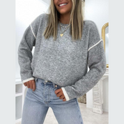 Timeless round-neck pullover - Paislee