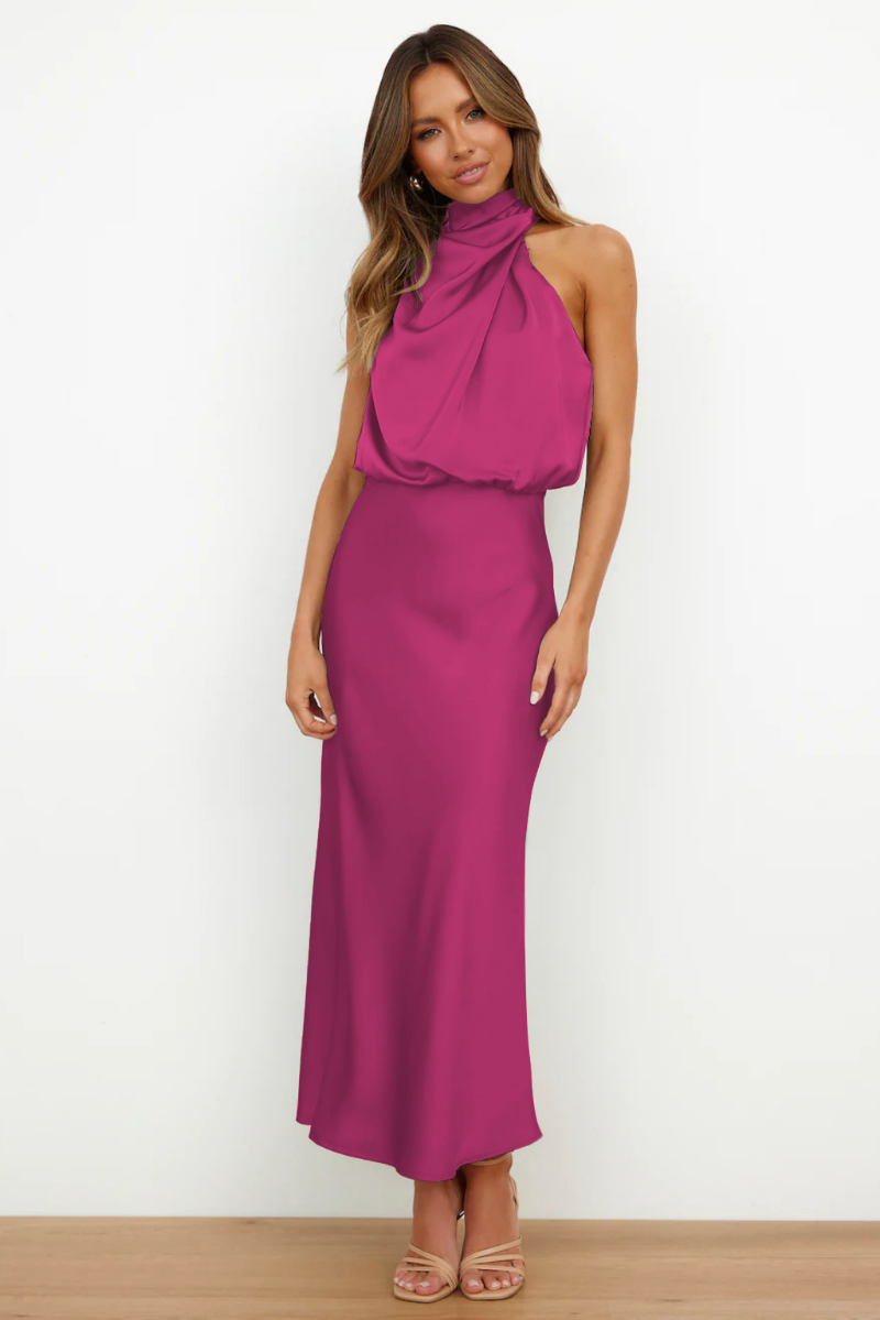 Elegant midi dress with round neckline - Claire