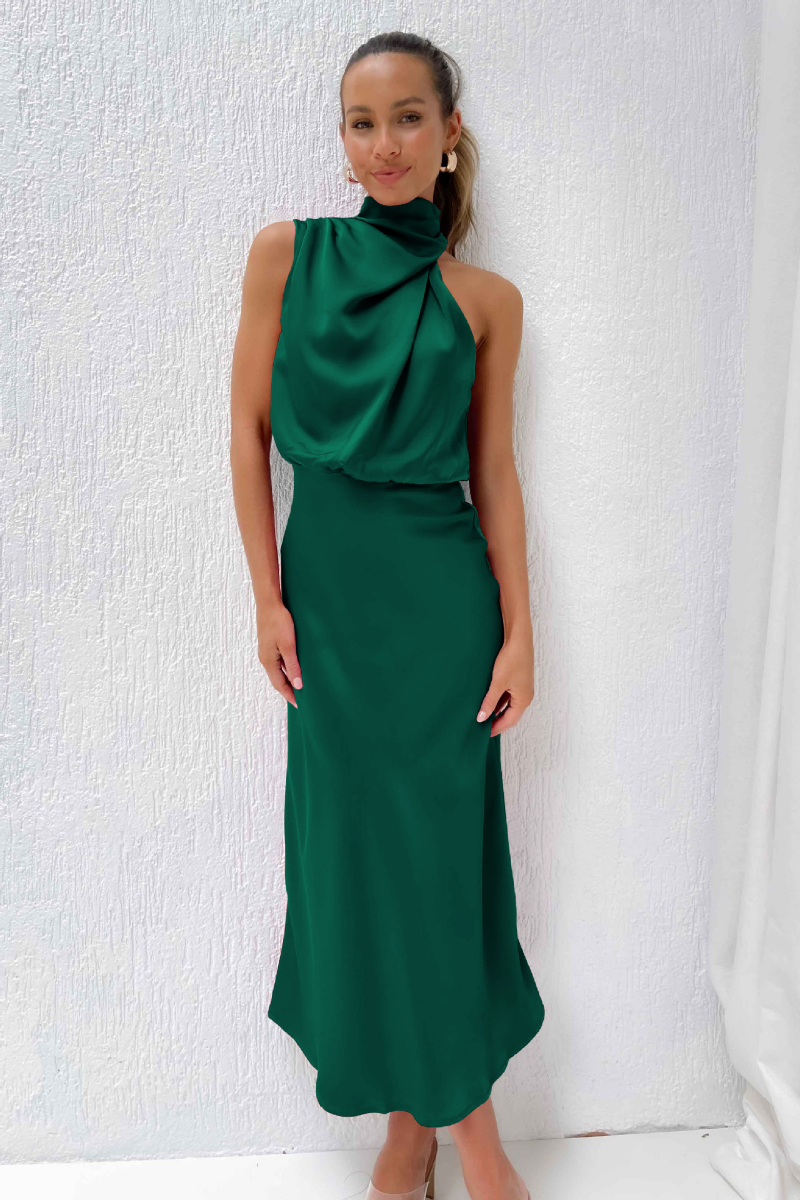 Elegant midi dress with round neckline - Claire