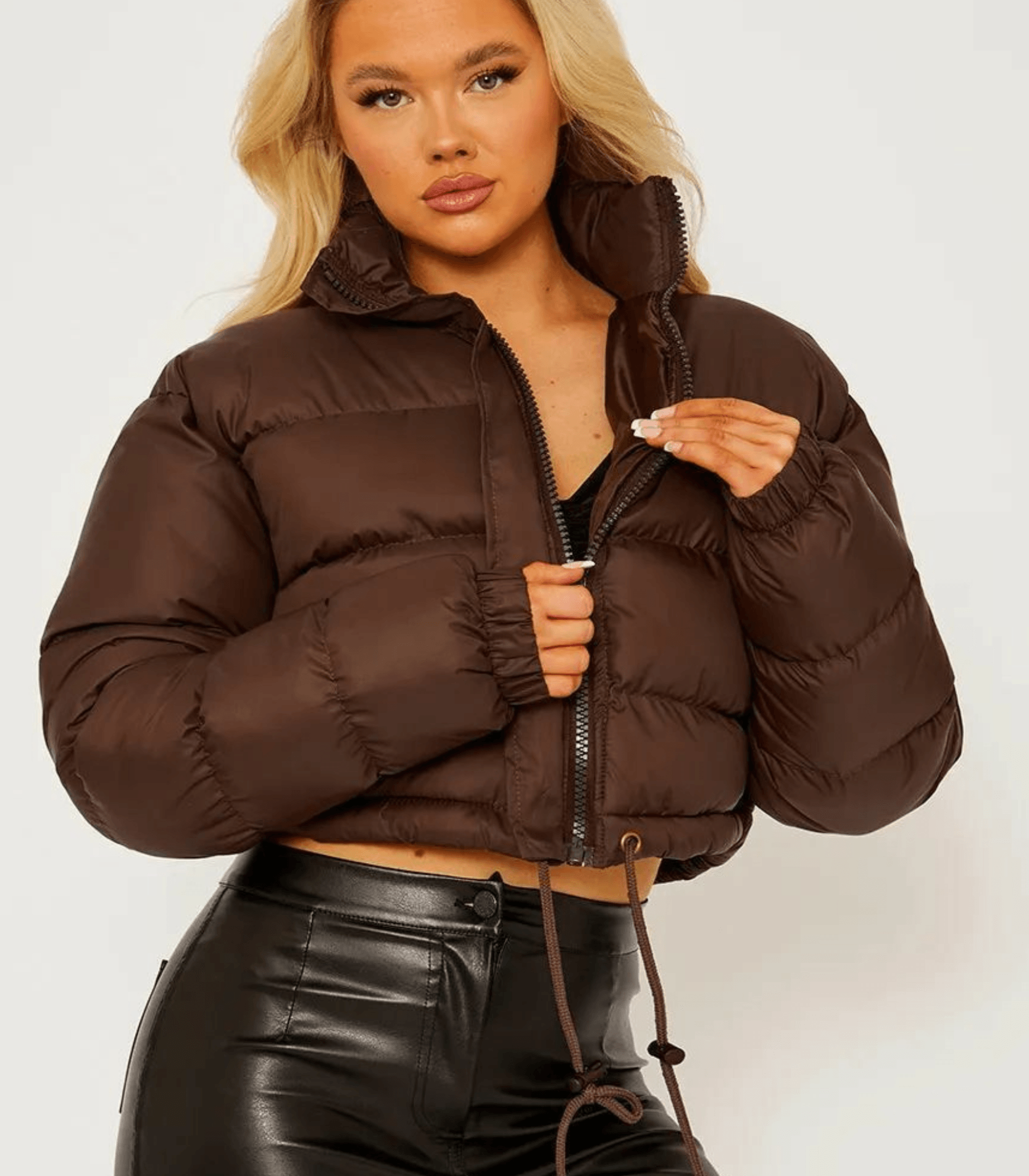 Stylish short puffer jacket - Gabriela