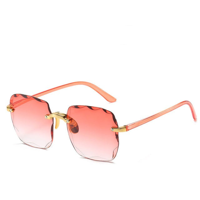 Fashionable sunglasses for women - Hallie