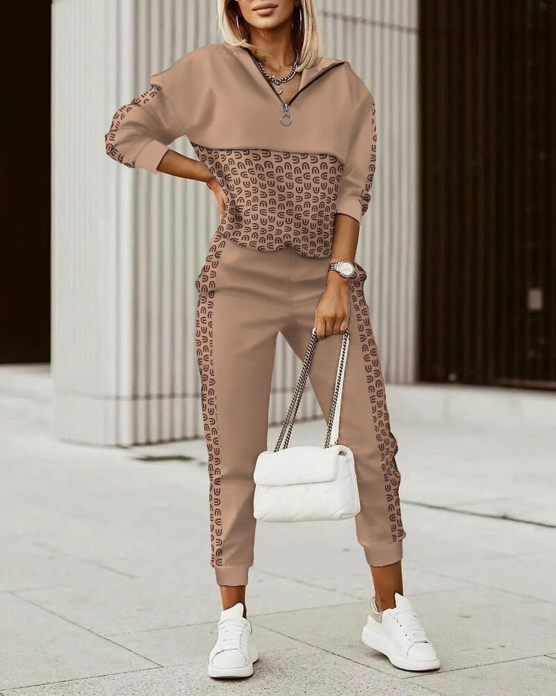 Stylish and premium jogging suit - Skylar