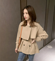 Windbreaker trench coat with long sleeves - Gracelyn